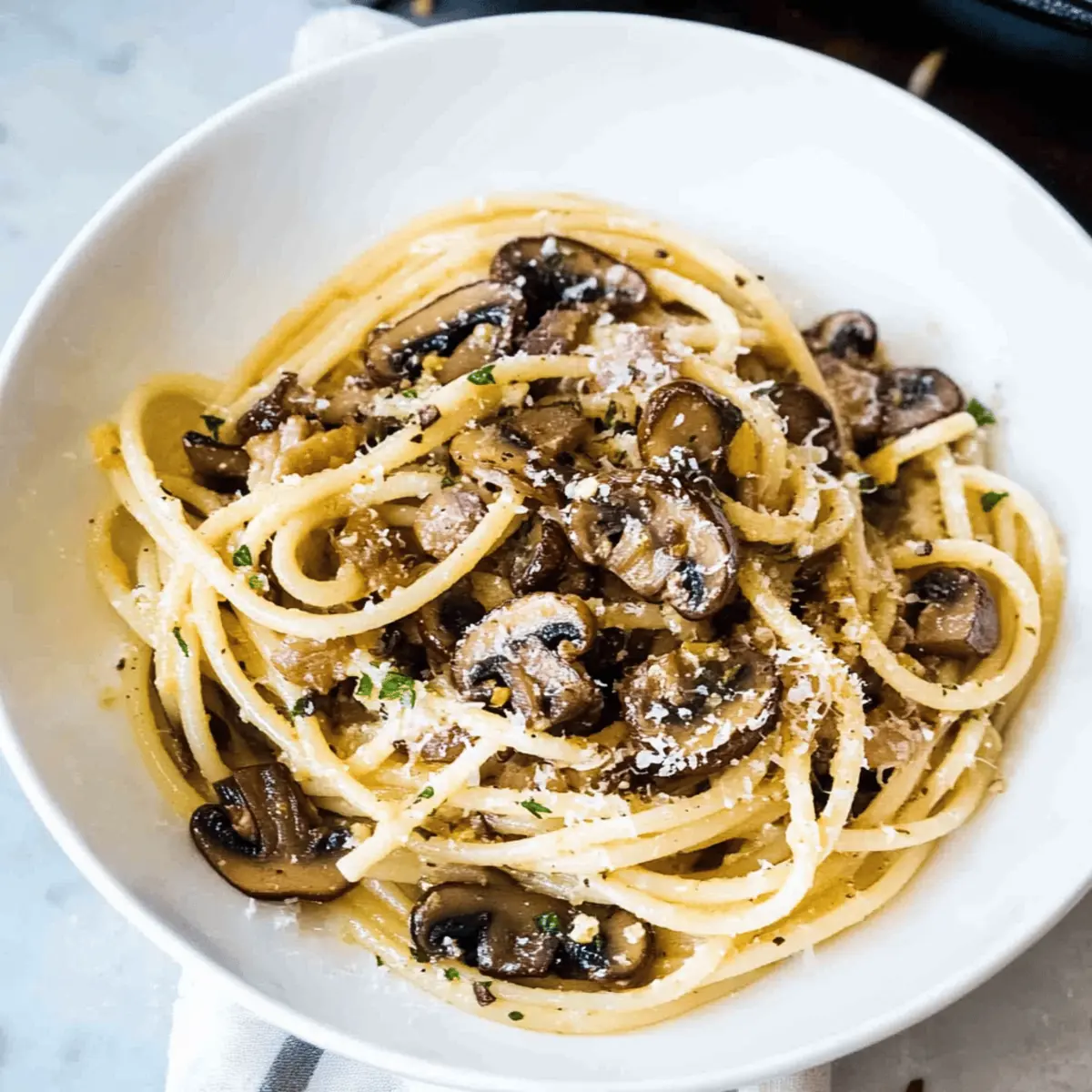 15-Minute Mushroom Spaghetti Aglio Olio for Busy Nights